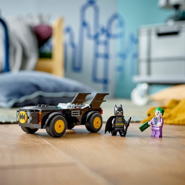 LEGO® Batman™Batmobile™-Jagt: Batman™ mod Jokeren Discount